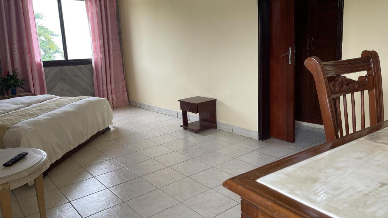 Hotel Les Polygones Kribi Eksteriør bilde